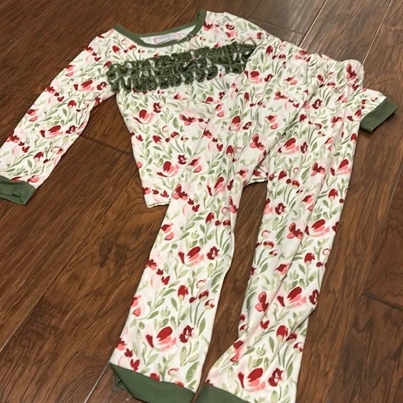 SweetHoney Pajamas Sweethoney Boutique Pajamas Size 6 Girls Top Pant Set Poshmark